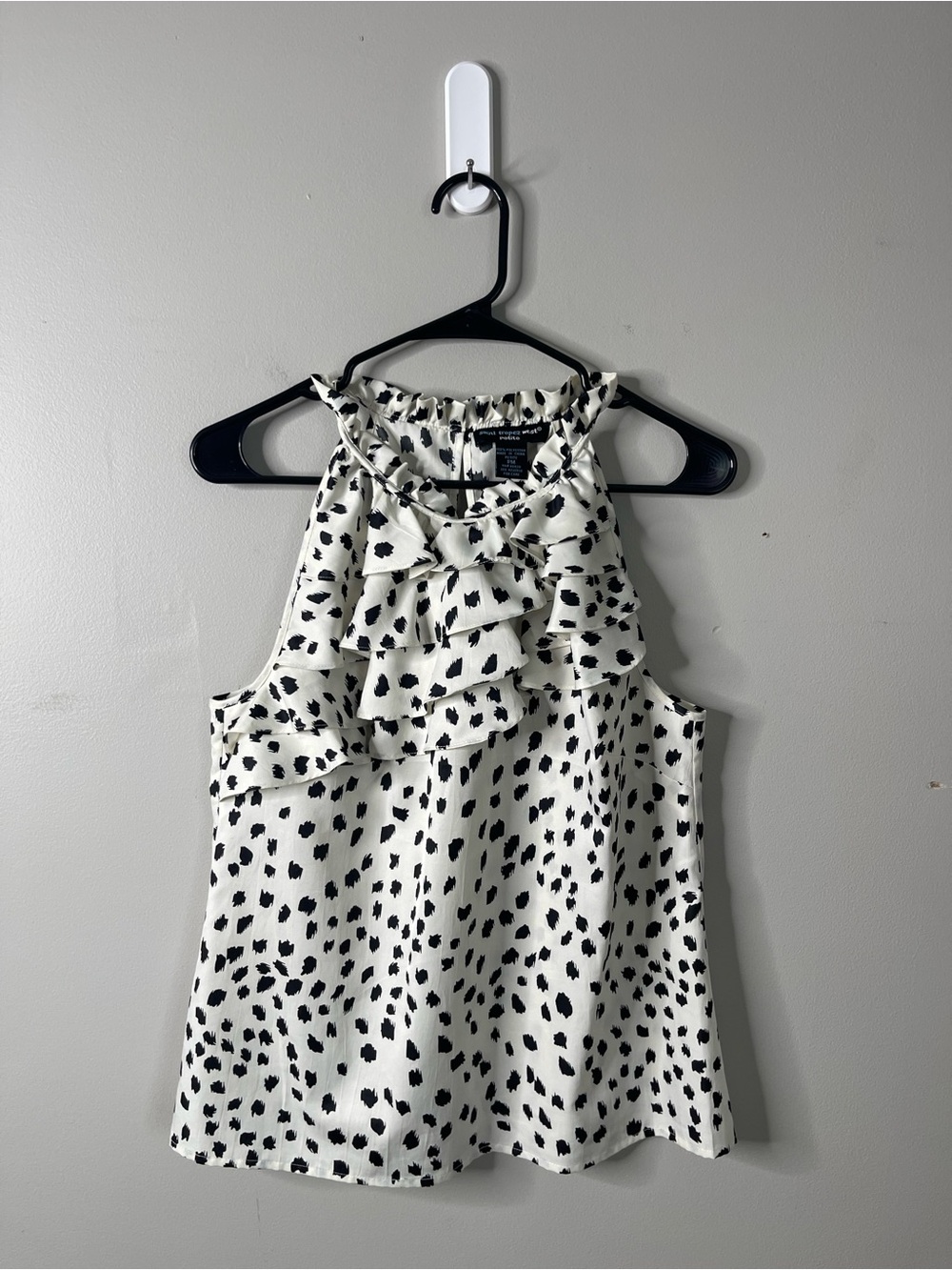 SAINT TROPEZ WEST Black and White Ruffled Halter Blouse Sz MP